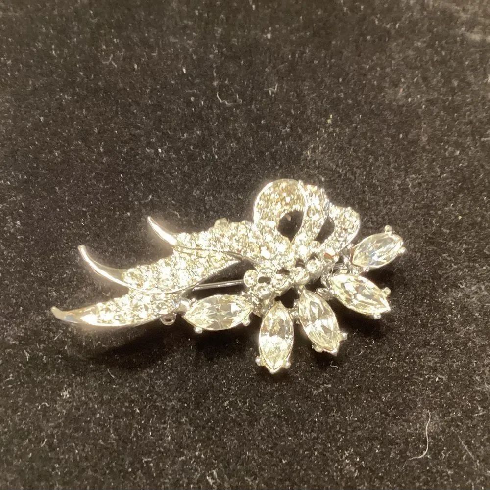 Silvertone Crystal Floral Brooch - Sparkling Clear Rhinestone Accent